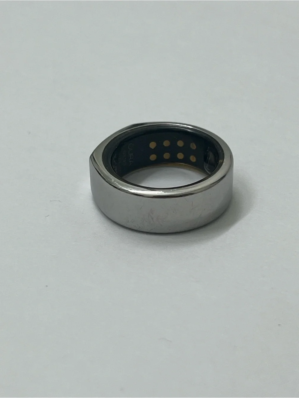 Oura Ring 3 Silver Size 7 with Charger and Cable